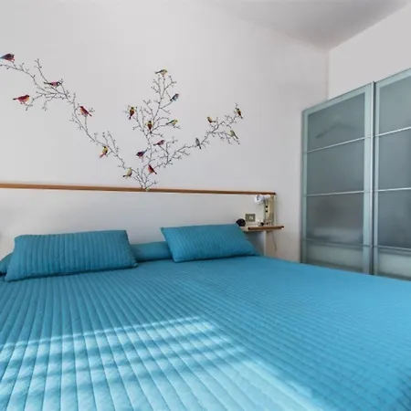 Nicole Hotel