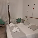Nicole Отель